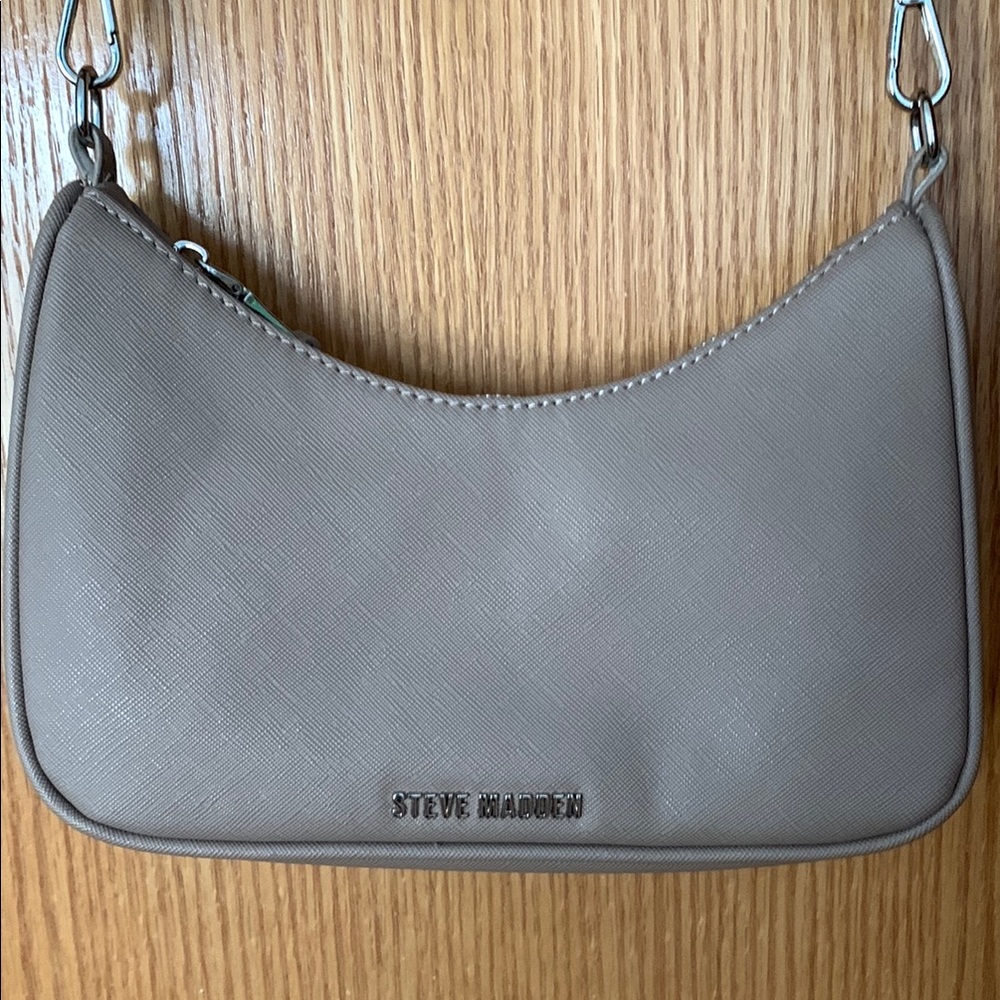 Steve Madden tan crossbody with pouch - Picture 2 of 5